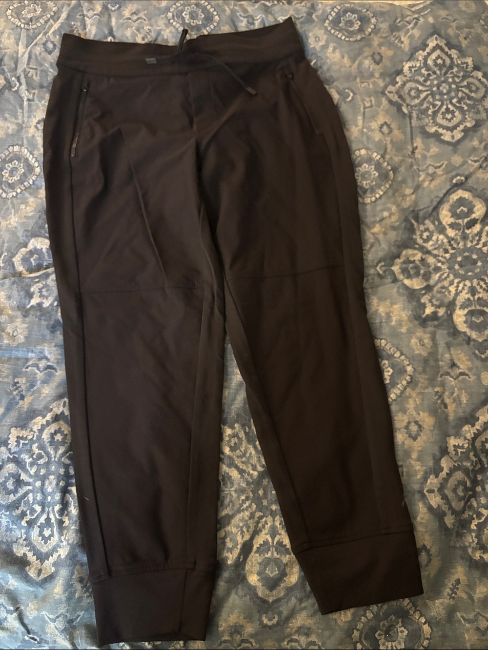 Athleta Women’s Performance Jogger Pants with Drawstring Waist